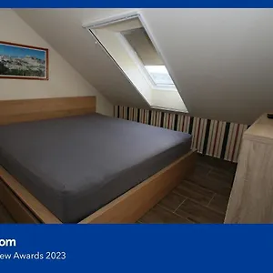 https://blonde-river-apartman-str-szeged.szeged-hotels.com
