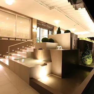 https://hotel-derby-lido-di-jesolo.hotelinveneto.com